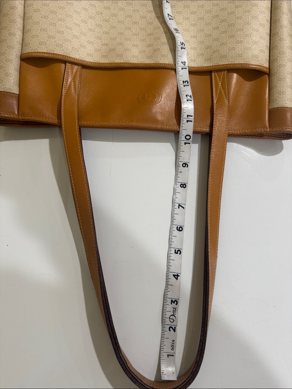 Authentic Gucci Tote - Vintage Gucci shoulder bag- Gucci Computer handbag - Picture 13 of 15